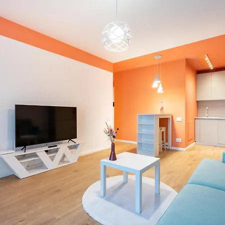 Apartment Flat With Balcony *